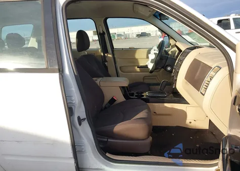 2008 Mazda Tribute I Sport from USA, damaged, VIN 4F2CZ02Z18KM28061